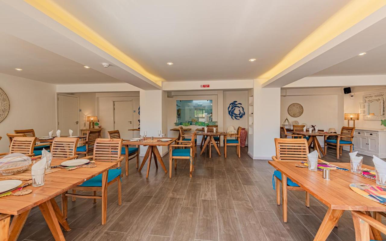 Seastar Hotel Flic-en-Flacq 외부 사진